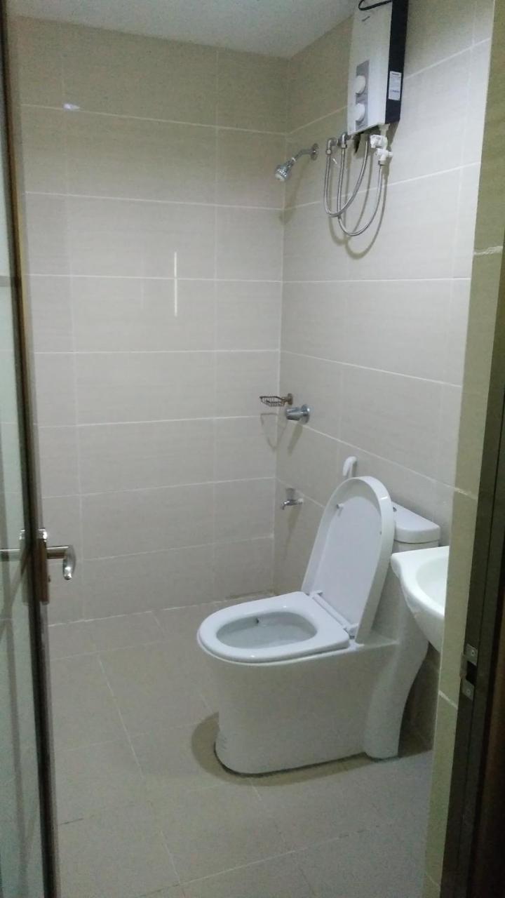 Meaco Royal Hotel - Batangas City Εξωτερικό φωτογραφία