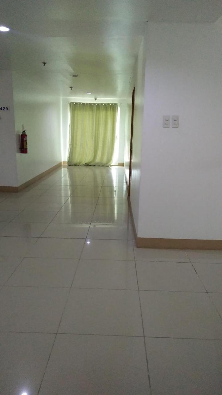Meaco Royal Hotel - Batangas City Εξωτερικό φωτογραφία
